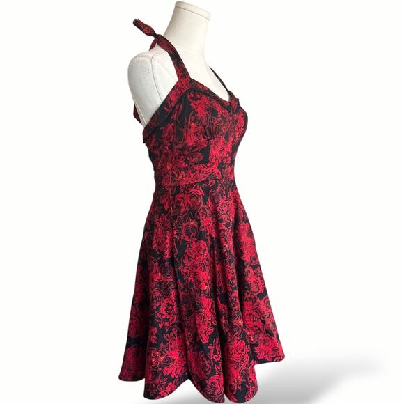 Hot Topic RomanticGoth Rose Halter Dress - Medium - 77 | GothicGlam | - Picture 4 of 8